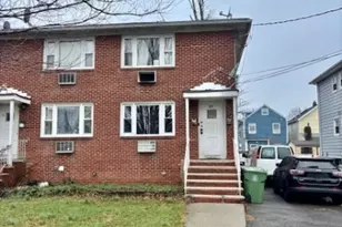 31 E 20th St, Linden, NJ 07036 - Photo 1