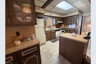 2029 Balmoral Ave, Union Township, NJ 07083 - Photo 26