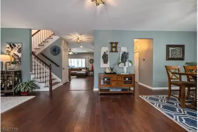 114 Black Oak Trail, Jefferson Township, NJ 07849 - Photo 2