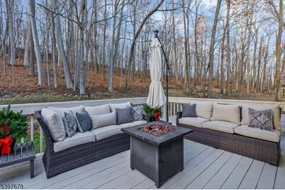 14 Lookout Dr, Roxbury Township, NJ 07852 - Photo 16