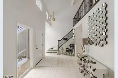 14 Lookout Dr, Roxbury Township, NJ 07852 - Photo 6