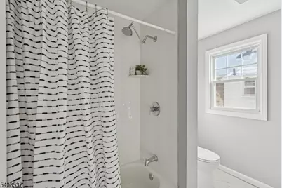 2210 Stecher Ave, Union Township, NJ 07083 - Photo 12