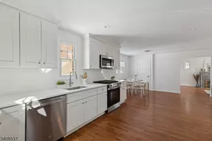 2210 Stecher Ave, Union Township, NJ 07083 - Photo 8