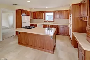 1 Knapp Ave, Florham Park, NJ 07932 - Photo 4