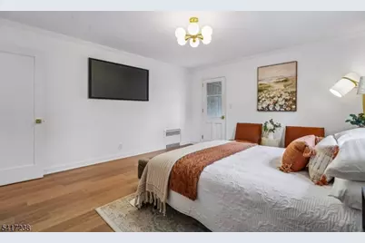 27 Hartshorn Ter, West Orange Township, NJ 07052 - Photo 22