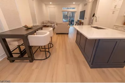 18 Flower Horn Blvd, Randolph Township, NJ 07869 - Photo 6