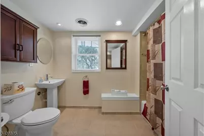 14 Fairfield Dr E, Morris Township, NJ 07960 - Photo 26