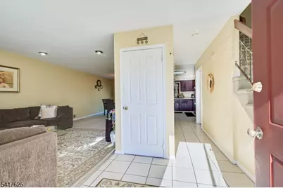 1704 Deerfield Dr, Edison Twp., NJ 08820 - Photo 10