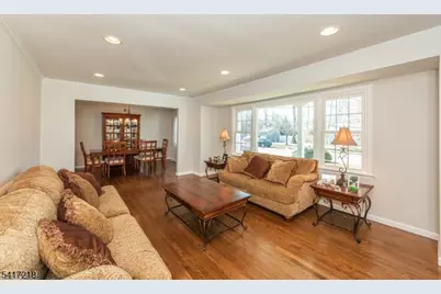 2 Chestnut Hill Rd, Randolph Township, NJ 07869 - Photo 4