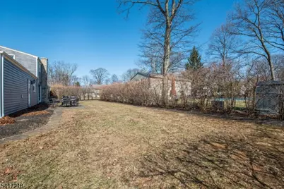 2 Chestnut Hill Rd, Randolph Township, NJ 07869 - Photo 24