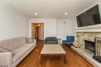 2 Chestnut Hill Rd, Randolph Township, NJ 07869 - Photo 10