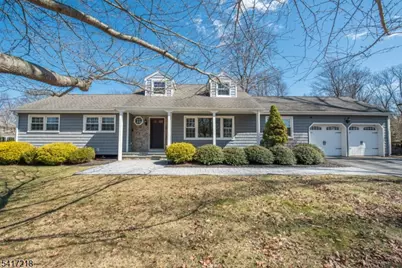 2 Chestnut Hill Rd, Randolph Township, NJ 07869 - Photo 2