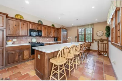 2 Driftway Dr, High Bridge, NJ 08829 - Photo 6