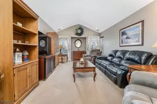 216 Bald Eagle Dr, Lopatcong Township, NJ 08886 - Photo 10