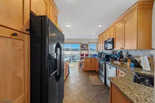 11B Wildwood Shores Dr, Hopatcong, NJ 07843 - Photo 14