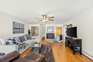 11B Wildwood Shores Dr, Hopatcong, NJ 07843 - Photo 6