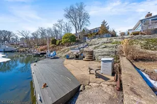 11B Wildwood Shores Dr, Hopatcong, NJ 07843 - Photo 34