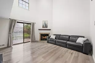 81 Stanwick Ct, Franklin Township, NJ 08873 - Photo 4