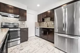 81 Stanwick Ct, Franklin Township, NJ 08873 - Photo 10