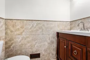 81 Stanwick Ct, Franklin Township, NJ 08873 - Photo 12