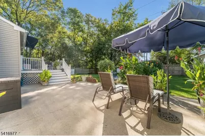 136 Powderhorn Dr, Lopatcong Township, NJ 08865 - Photo 44