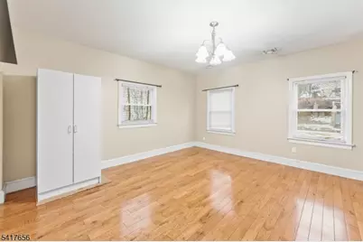 3 Sisco Pl, Clifton, NJ 07011 - Photo 10