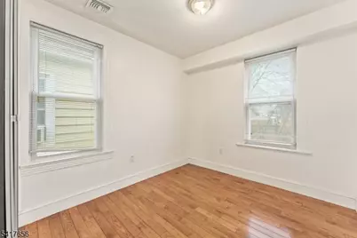 3 Sisco Pl, Clifton, NJ 07011 - Photo 16