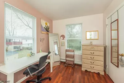 42 Roosevelt Ave, Parsippany, NJ 07034 - Photo 20