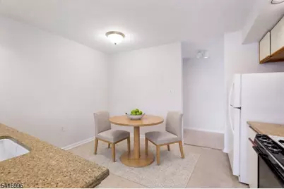 19I Heritage Dr #I, Chatham Township, NJ 07928 - Photo 12