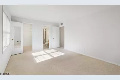 19I Heritage Dr #I, Chatham Township, NJ 07928 - Photo 18