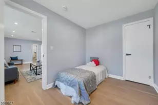 1 Crestwood Ln, Clark Township, NJ 07066 - Photo 18