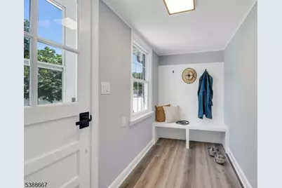 1 Crestwood Ln, Clark Township, NJ 07066 - Photo 22