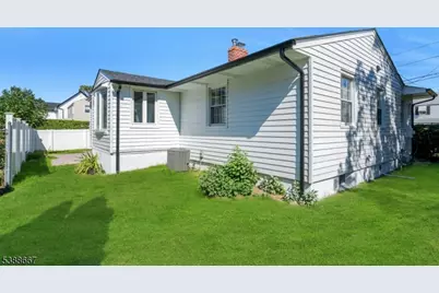 1 Crestwood Ln, Clark Township, NJ 07066 - Photo 28