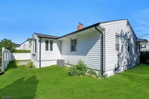 1 Crestwood Ln, Clark Township, NJ 07066 - Photo 28