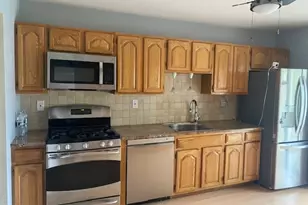 260 Crabtree Ct Ondo, Bernards Township, NJ 07920 - Photo 2