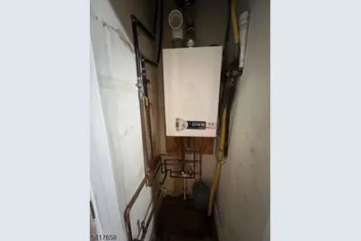 5 Pomona Ave #2c, Newark, NJ 07112 - Photo 22