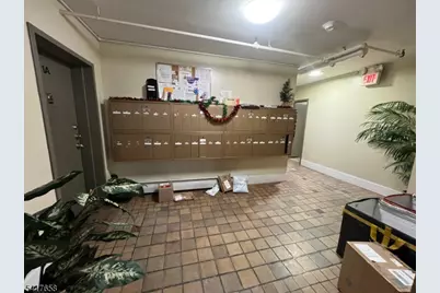 5 Pomona Ave #2c, Newark, NJ 07112 - Photo 4