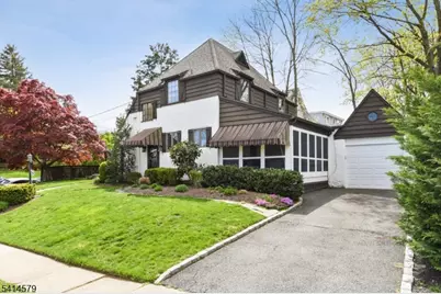 869 Ridgewood Rd, Millburn, NJ 07041 - Photo 2