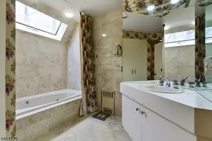 869 Ridgewood Rd, Millburn, NJ 07041 - Photo 20