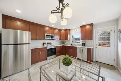 11 Deerfield Rd, Parsippany, NJ 07054 - Photo 10