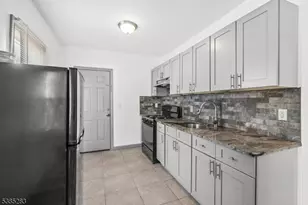 143 Valley Rd Unit, Montclair, NJ 07042 - Photo 8