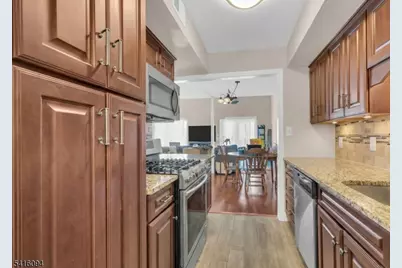 91 Delaware Ln #91, Branchburg Township, NJ 08876 - Photo 4