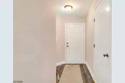 91 Delaware Ln #91, Branchburg Township, NJ 08876 - Photo 2