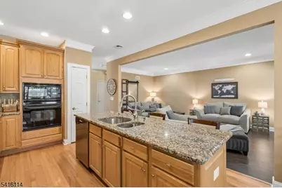 62 Mackenzie Ln N, Denville Twp., NJ 07834 - Photo 14