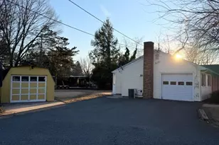 1880 Amwell Rd, Franklin Township, NJ 08873 - Photo 12