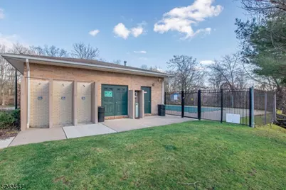 210 Vista Dr, Hanover Township, NJ 07927 - Photo 28