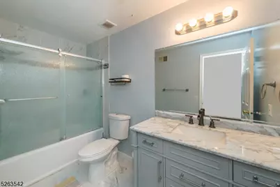 210 Vista Dr, Hanover Township, NJ 07927 - Photo 24