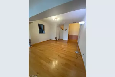 210 Vista Dr, Hanover Township, NJ 07927 - Photo 12