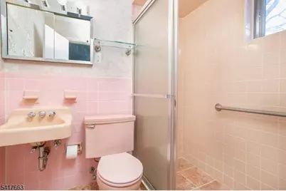 25 Devonshire Ter, West Orange Township, NJ 07052 - Photo 24