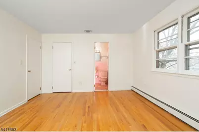 25 Devonshire Ter, West Orange Township, NJ 07052 - Photo 22